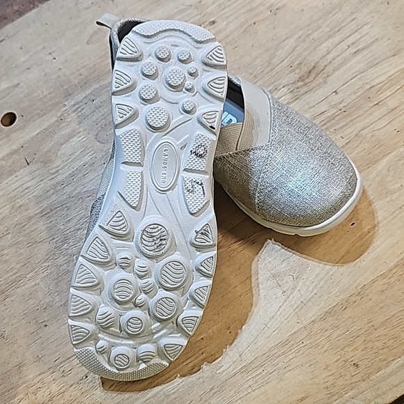 Landsend womens shoes - Picture 3 of 3
